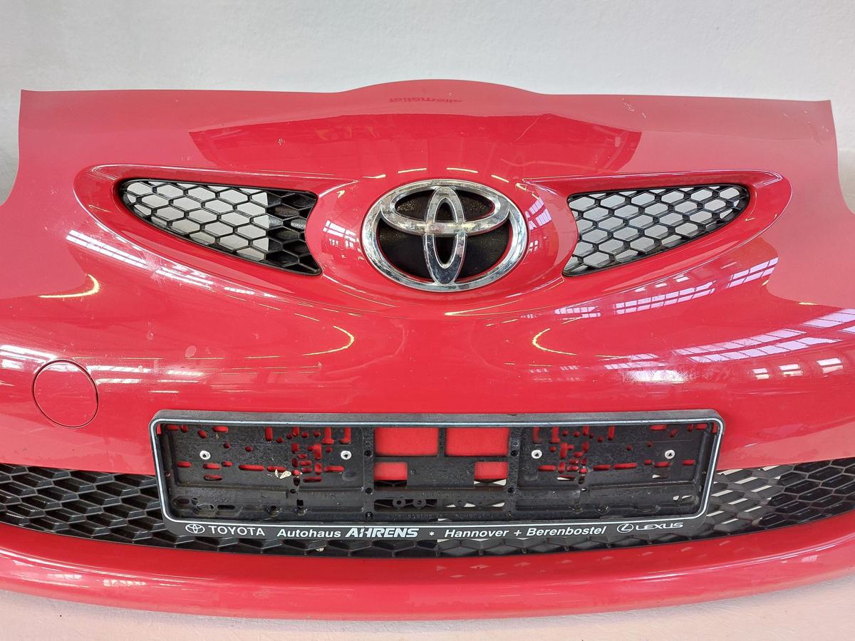 Toyota Aygo Stossfänger Stossstange Bumper vorn 3P0 Vulkanrot