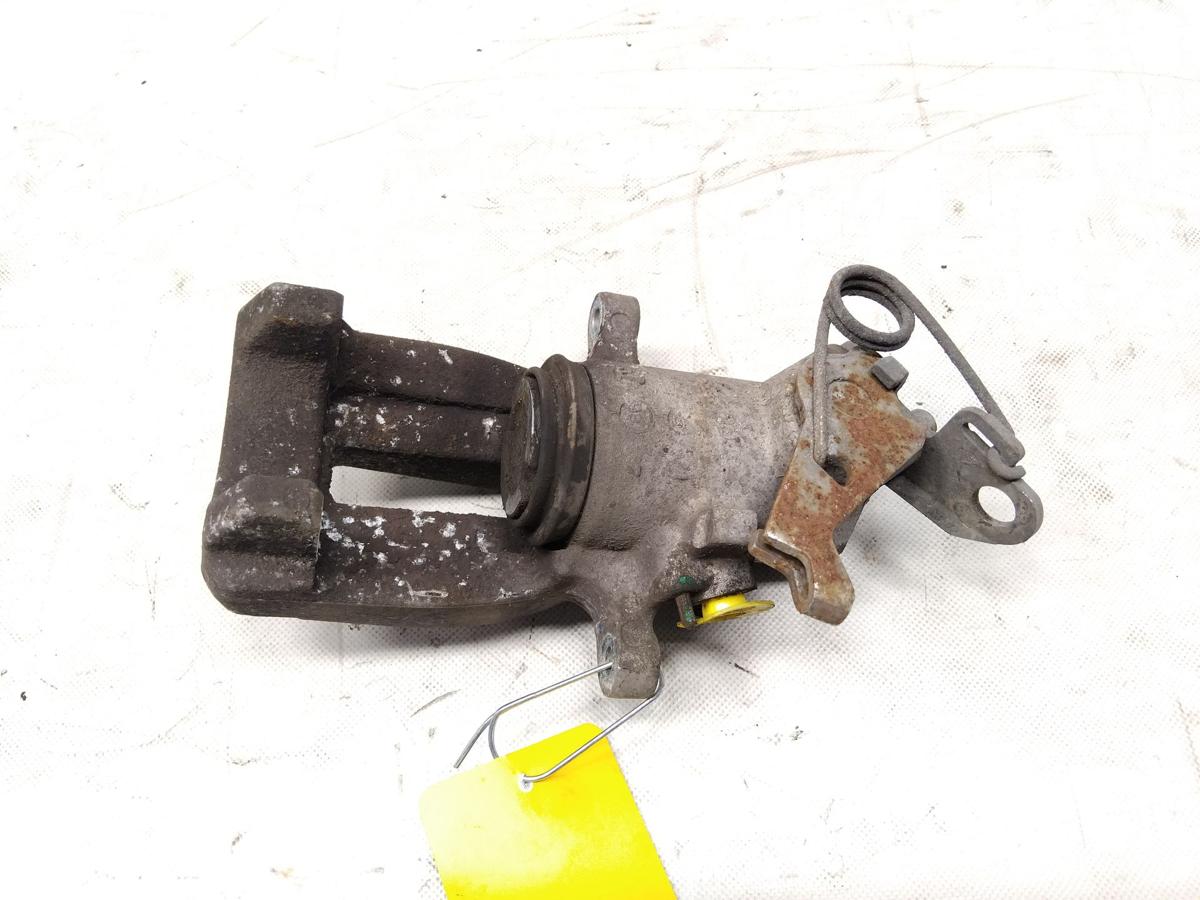Audi A8 4D D2 original Bremssattel Hinterachse rechts Lucas 269x22mm Bj.1999