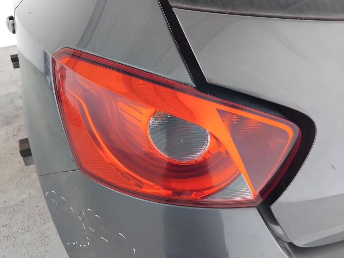 Seat Ibiza IV 6J original Rückleuchte Heckleuchte links 5-Türer Fließheck BJ2012