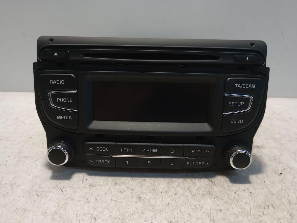 Kia cee´d II sw original Radio Bluetooth MP3 96170A2100 Bj 2012