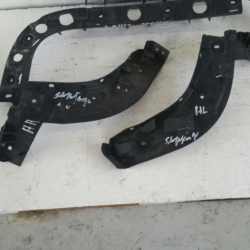 Seat Altea 5P Bj.05 Plastikhalter Halter Stoßfänger hinten 4-teilig