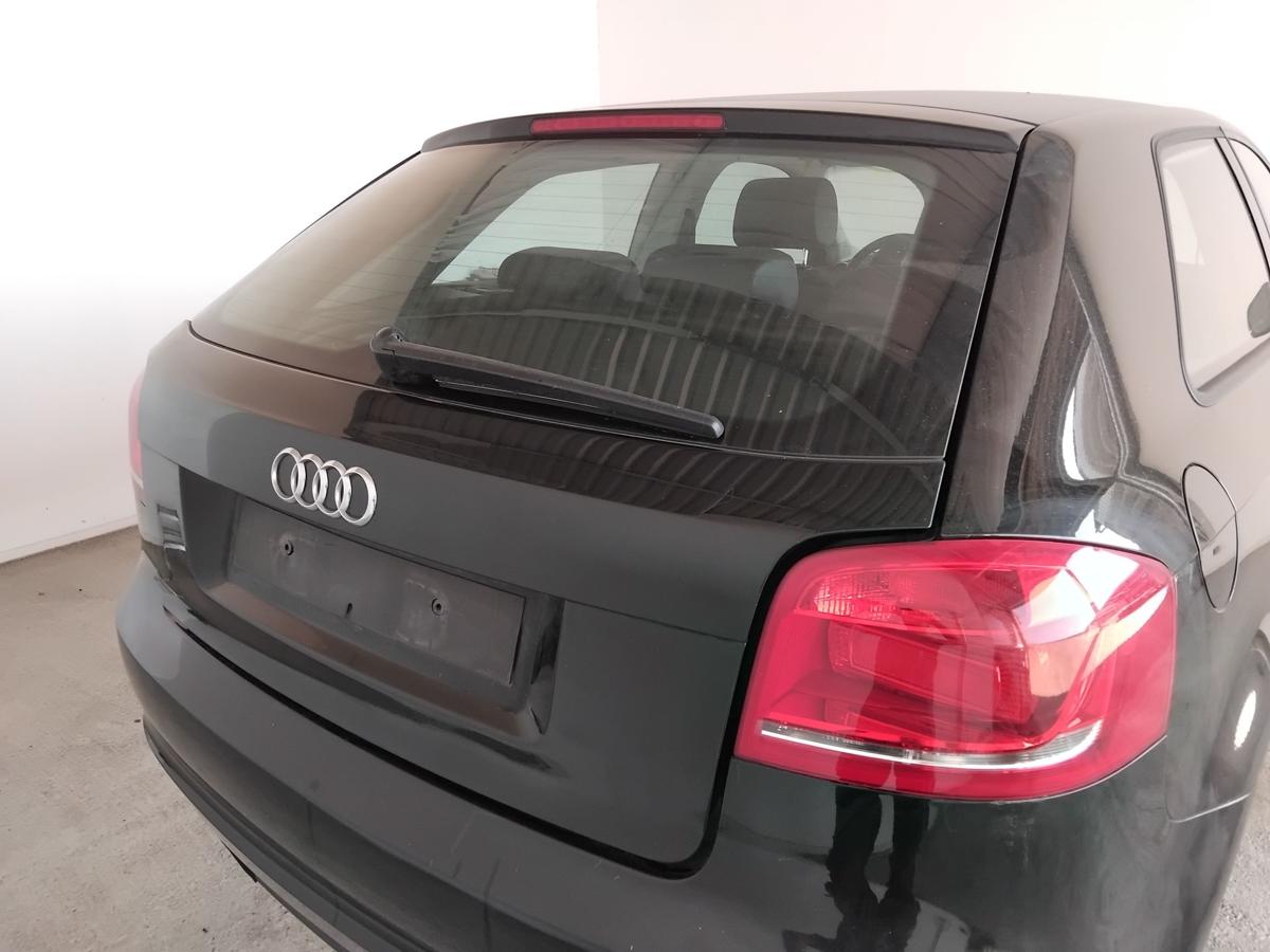 Audi A3 8P 3türig Facelift Heckklappe LY9B Brillantschwarz mit Scheibe BJ2010