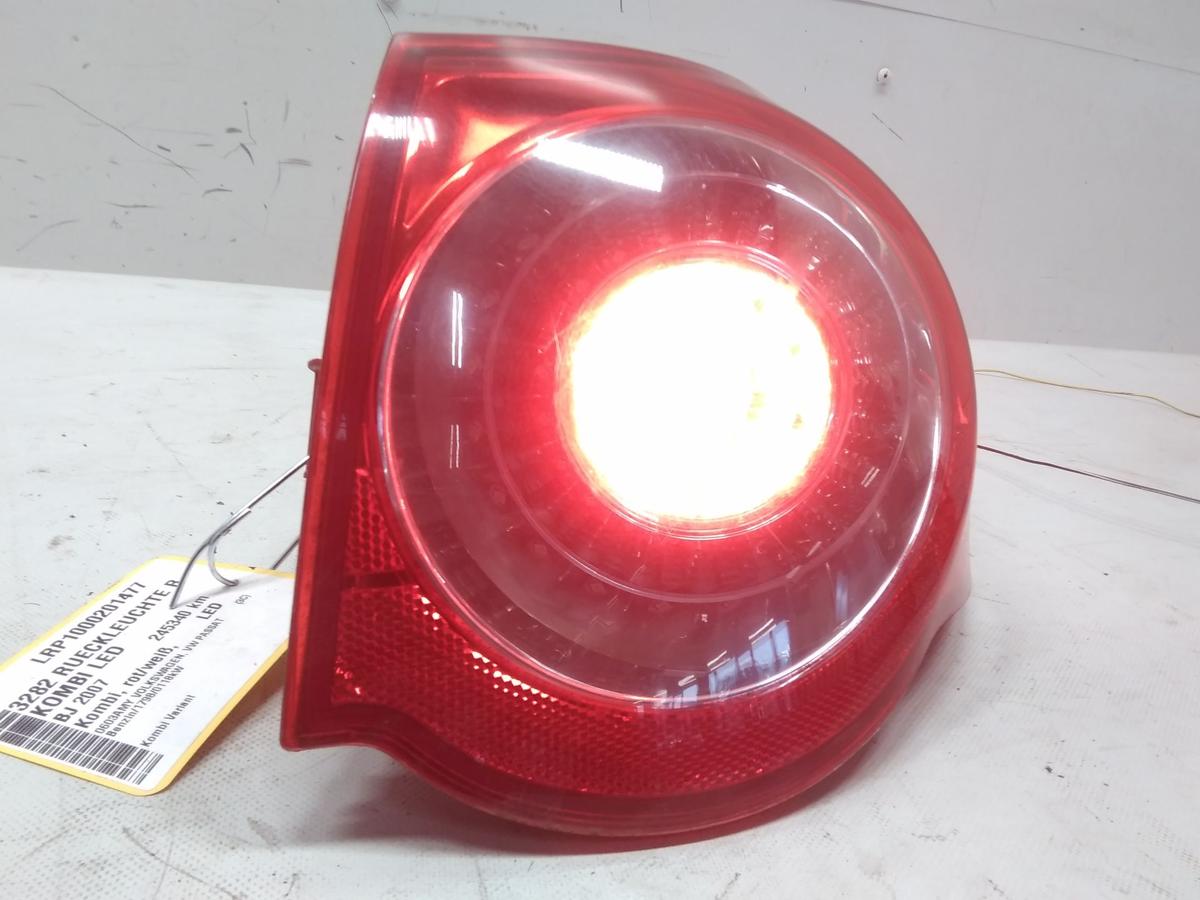 VW Passat 3C Variant original R&uuml;ckleuchte Heckleuchte rechts au&szlig;en LED BJ2007