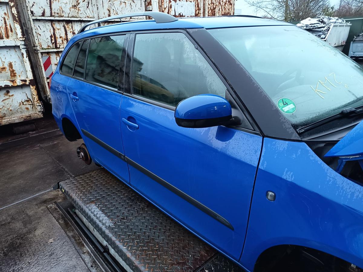 Skoda Fabia II 5J original T&uuml;r vorn rechts Beifahrer F5K Dynamic Blue Bj 2008