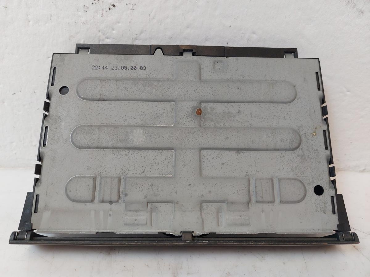 VW Bora 1J Becherhalter Getränkehalter Dosenhalter Halter vorn Holz Design