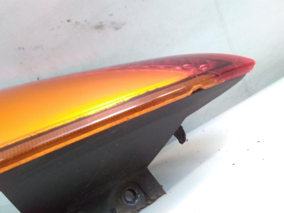 Nissan Almera Tino original Rückleuchte Schlussleuchte links BJ2001