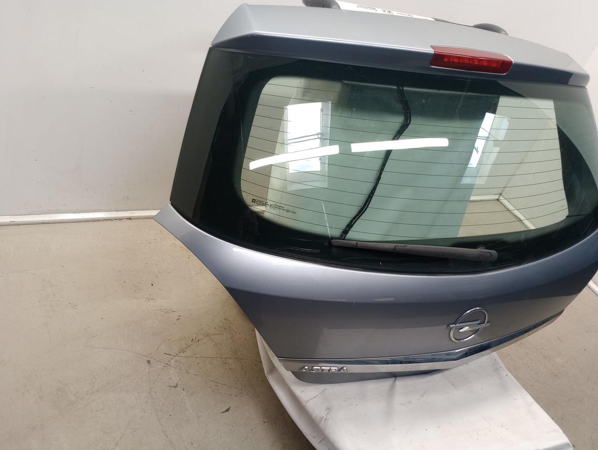 Opel Astra H orig Heckklappe mit Scheibe Z163 Lichtsilber Bj 2006 vor Facelift