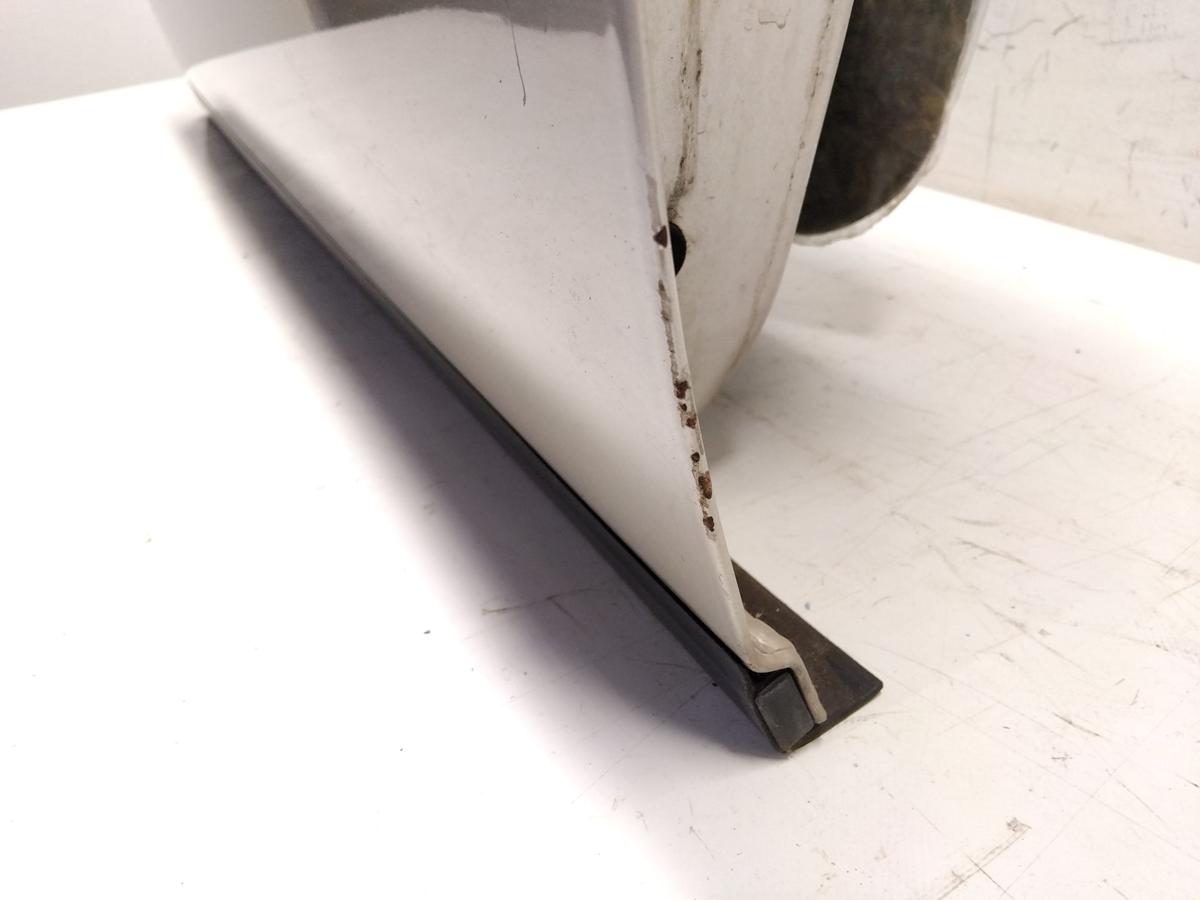 Audi 100 und 200 Typ 44 C3 Tür vorn links Fahrertür zermattsilber LY7Y Bj.1986