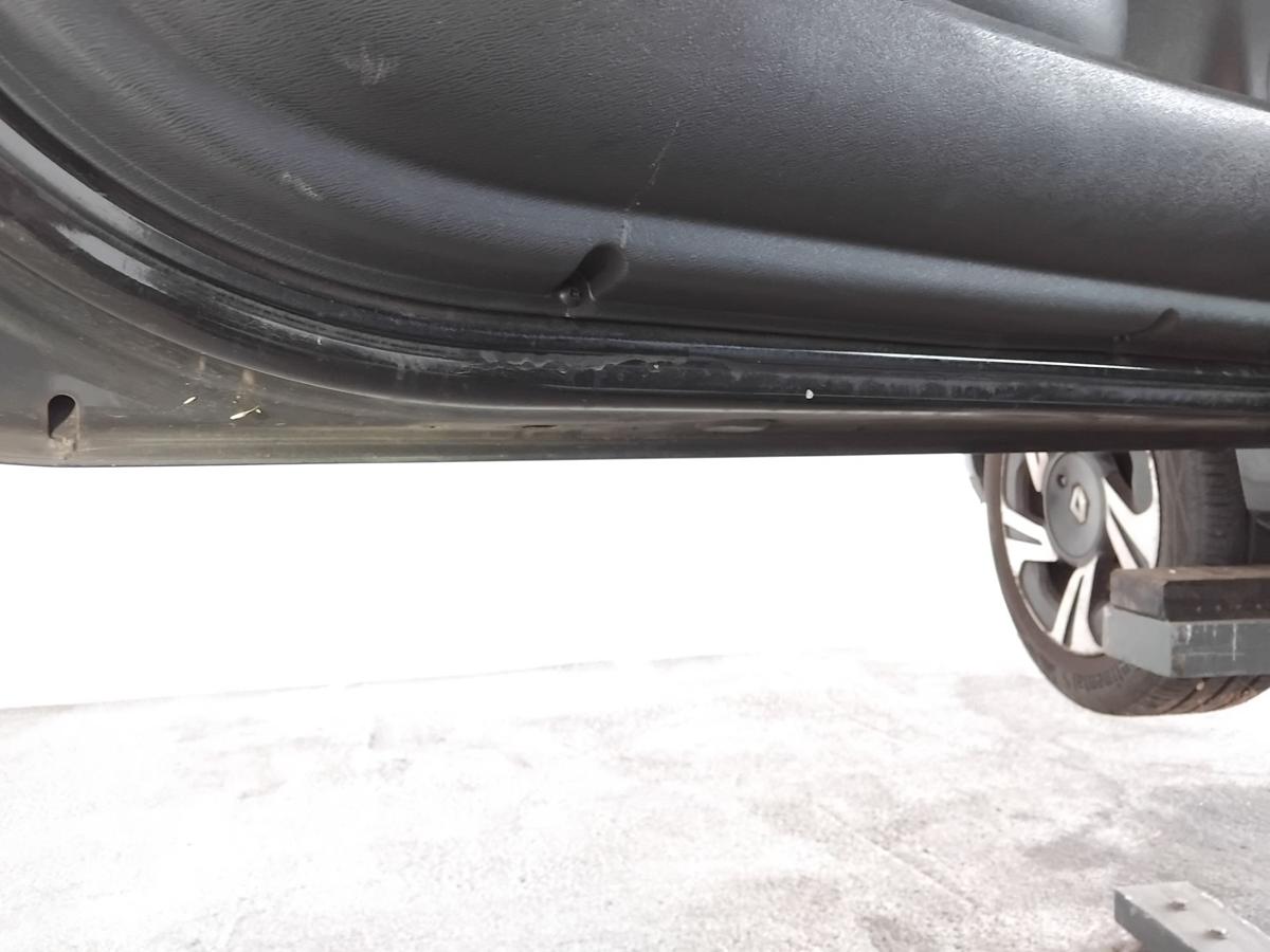 Renault Twingo 2 T&uuml;r vorn links Fahrert&uuml;r schwarz NV676 BJ2014