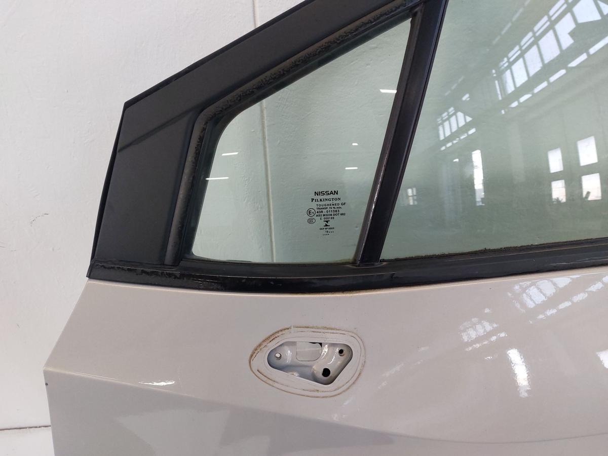 Nissan Micra K14 T&uuml;r vorn links Fahrert&uuml;r im Rohbau KNV Warm Silver Met