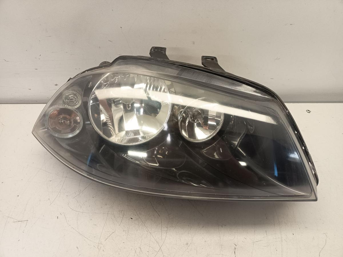 Seat Ibiza 6L original Scheinwerfer rechts Halogen Facelift Baujahr 2007