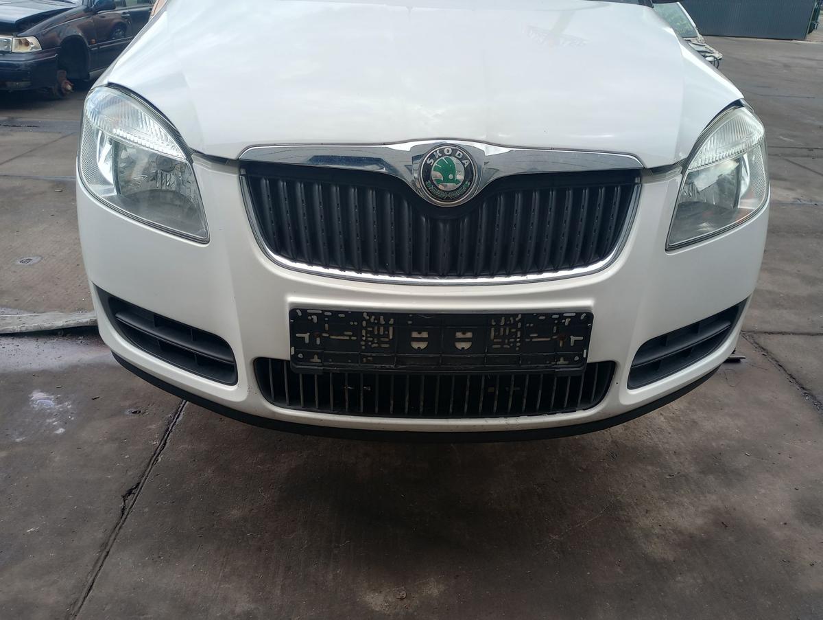 Skoda Roomster 5J orig Stoßstange vorn Stoßfänger LF9E Weiß Bj 2009