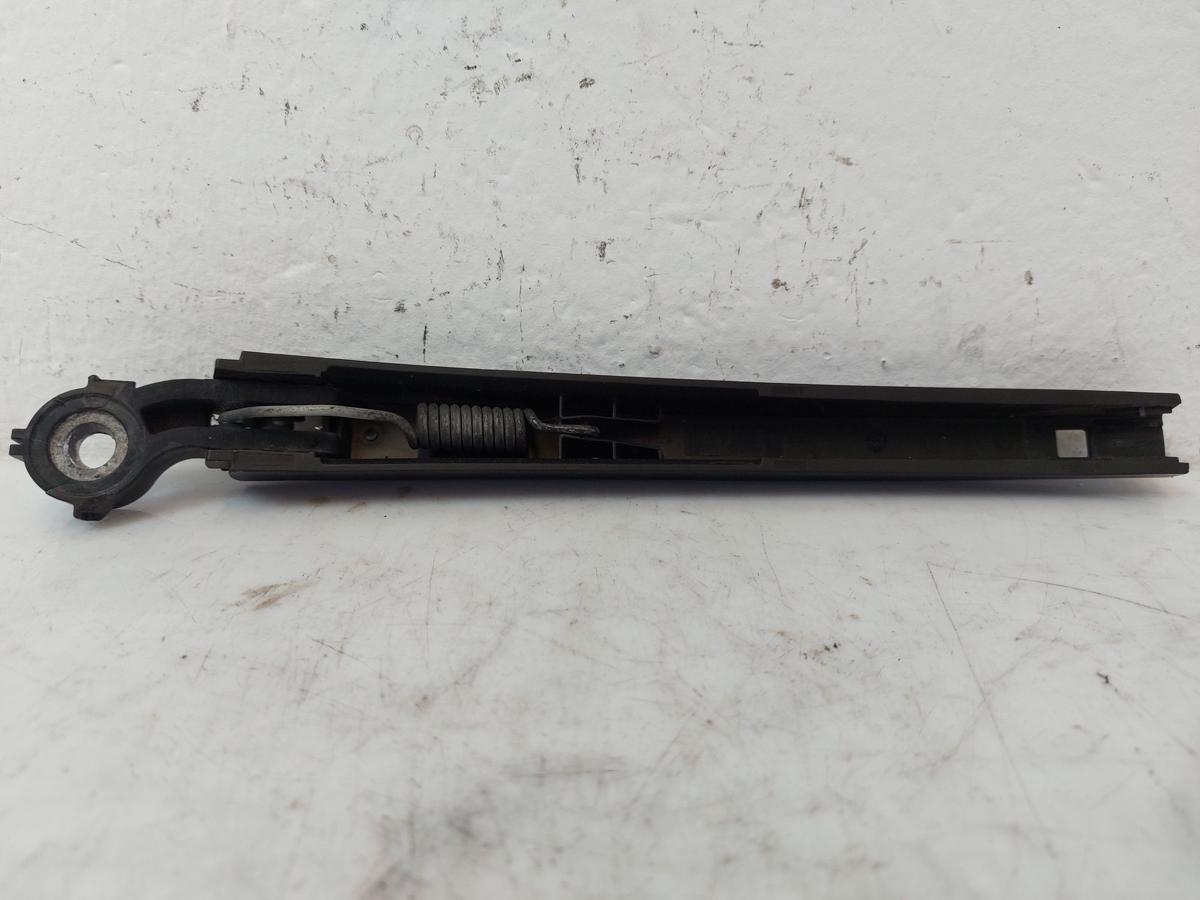 Skoda Fabia 3 III NJ Wischerarm hinten Heckwischerarm ohne Blatt Scheibenwischer