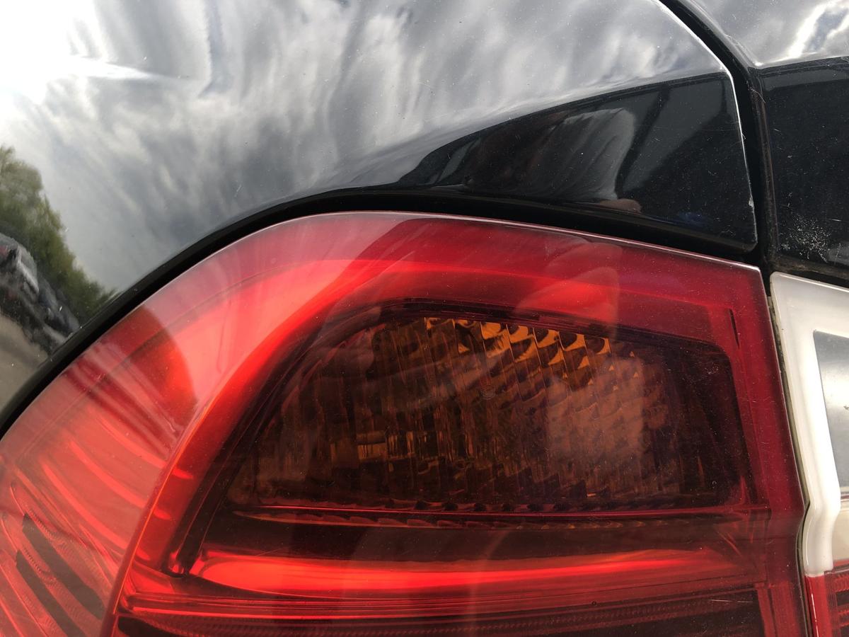 BMW 3er E90 Limo Rückleuchte außen links Ecke Heckleuchte Rücklicht vor Facelift