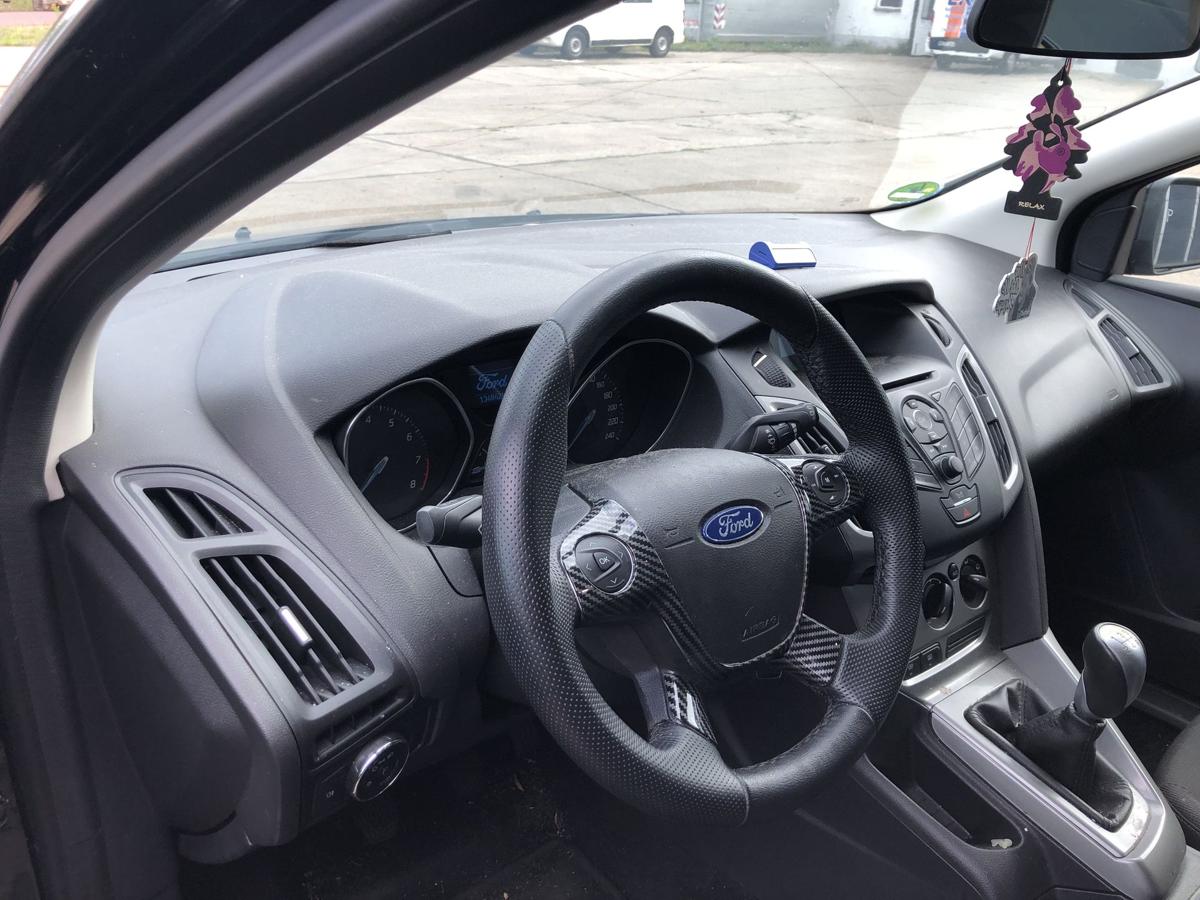 Ford Focus DYB Armaturenbrett Cockpit Dashboard Rohbau Armaturentafel