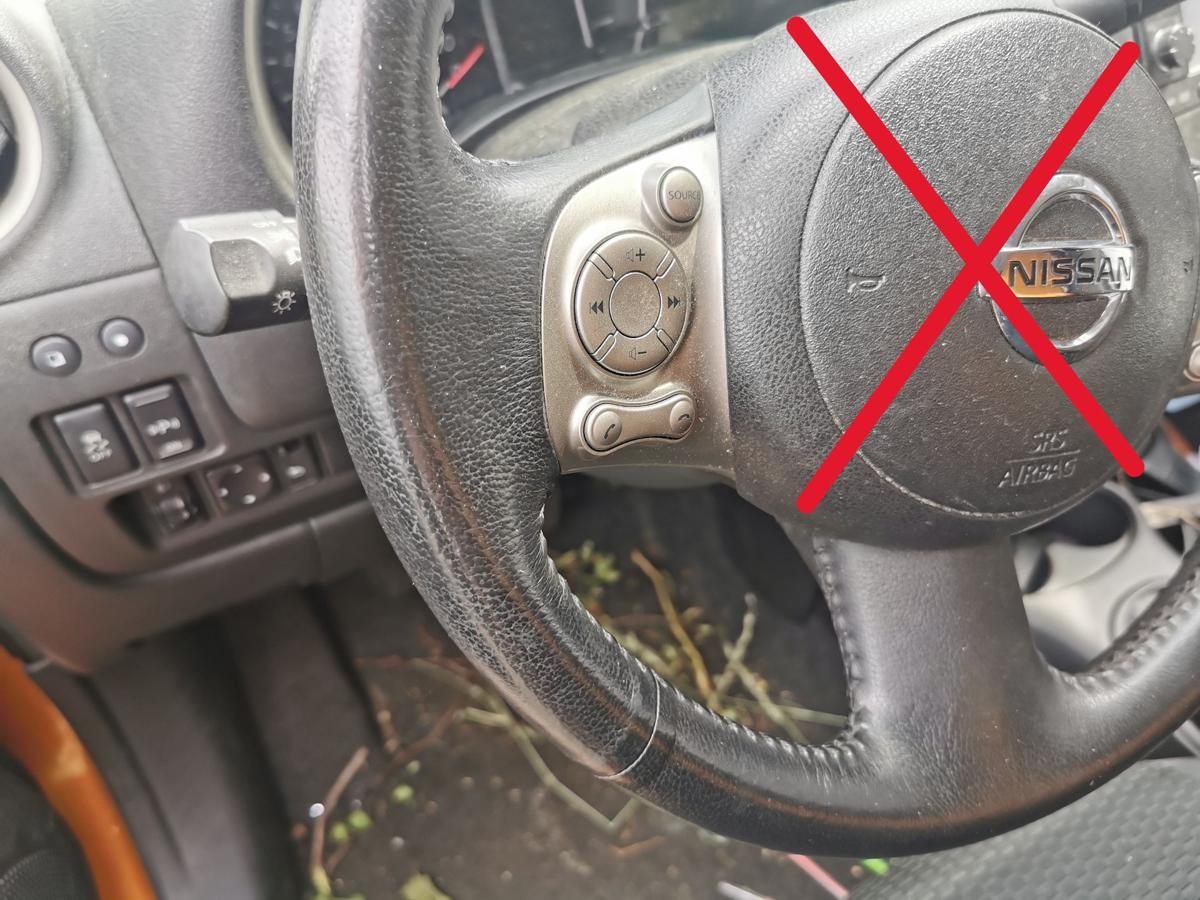 Nissan Micra K13 Lenkrad Leder Lederlenkrad Multifunktion ohne Modul TEXT