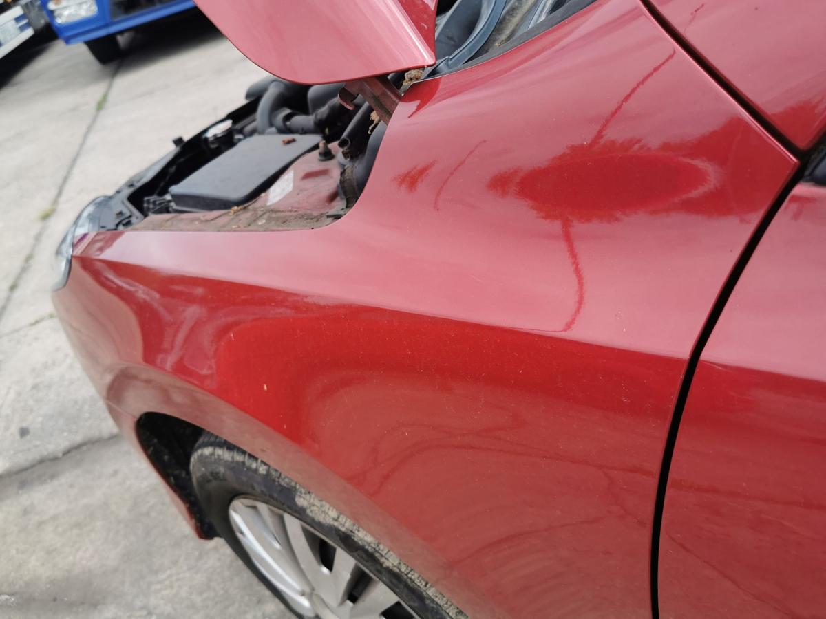 Hyundai I30 CW FD Kotflügel Fender Seitenwand vorn links HAT Glowing Red 10-12