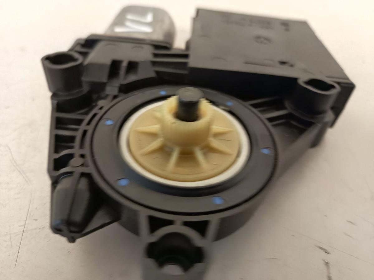 VW Golf VI 5K Bj 2009 original Motor Fensterheber vorn links 5K0959701B