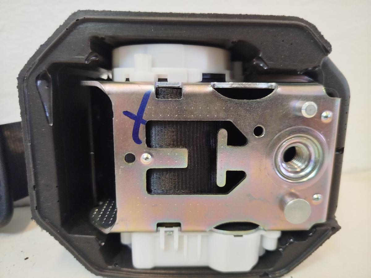 Citroen DS3 Sport Chic Sicherheitsgurt hinten rechts Rollgurt Gurt Anschnallgurt