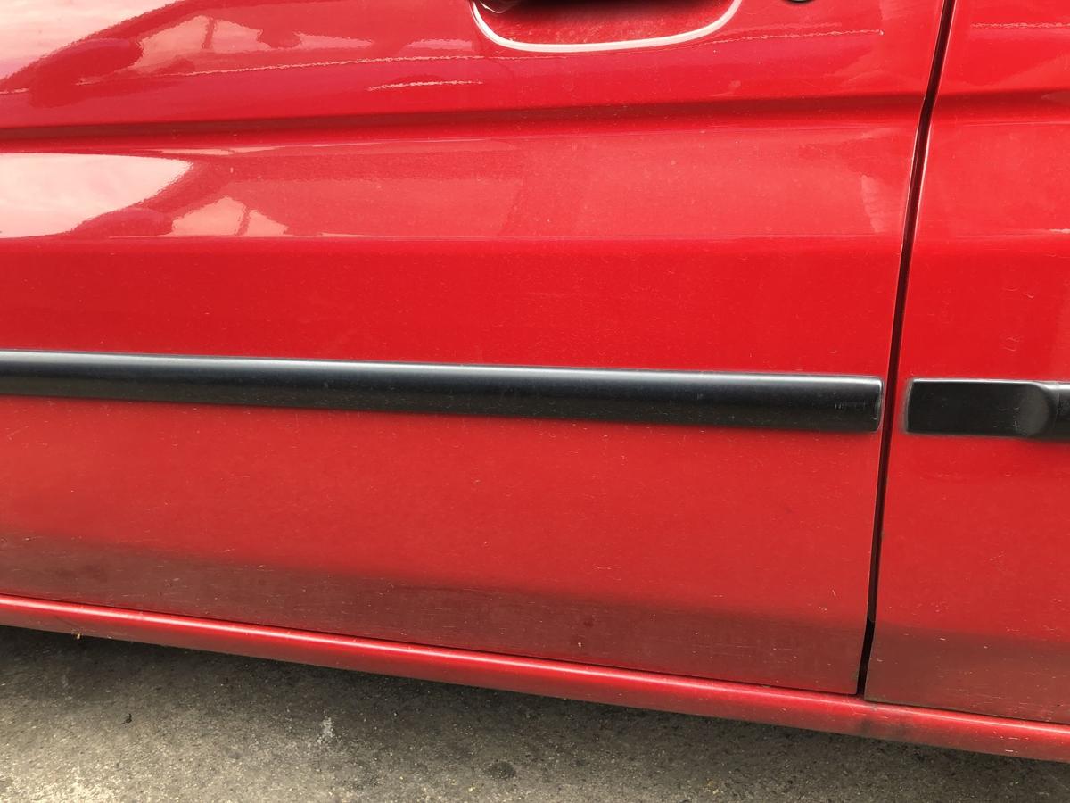 Mazda Demio DW T&uuml;r vorn links Fahrert&uuml;r im Rohbau rot Autot&uuml;r