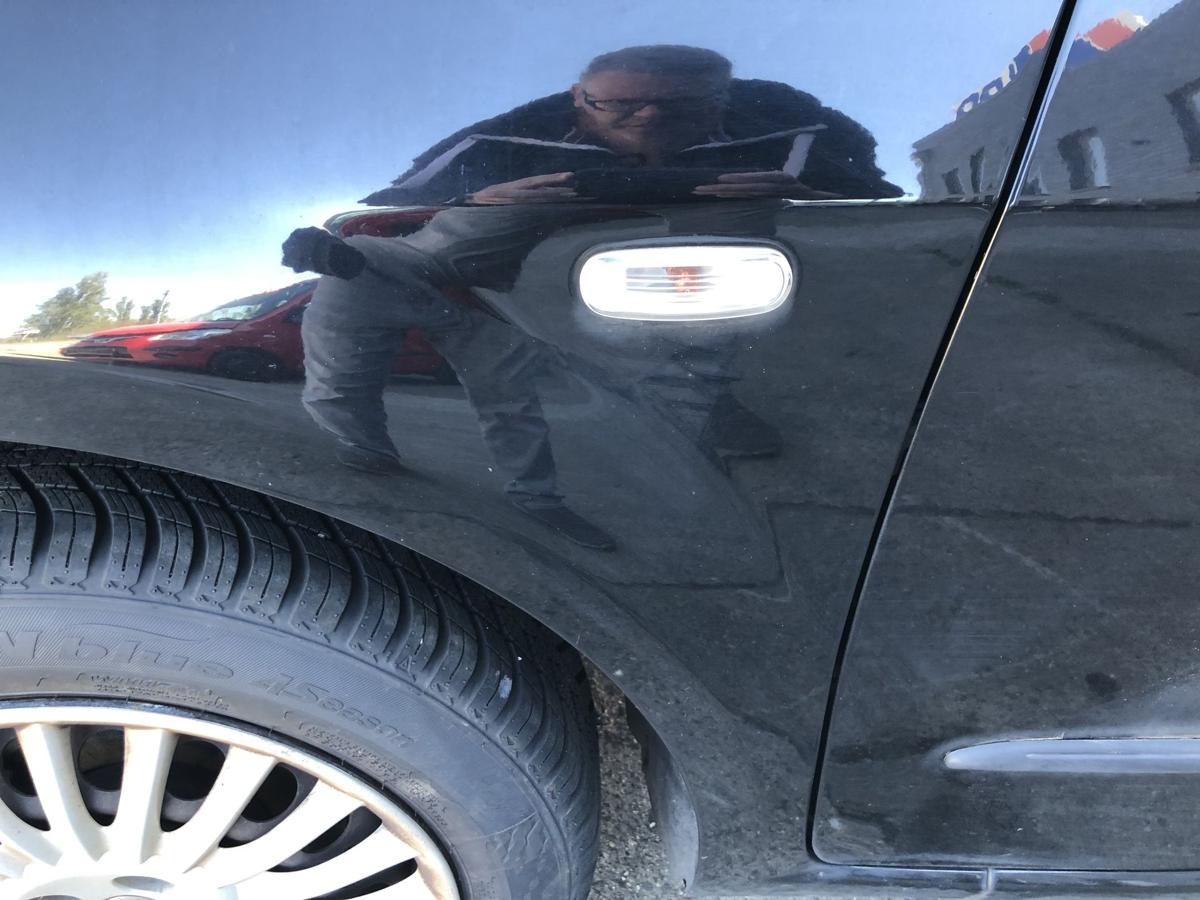 Fiat Grande Punto 199 Kotfl&uuml;gel vorn links Fahrerseite 891 Nero Provocatore