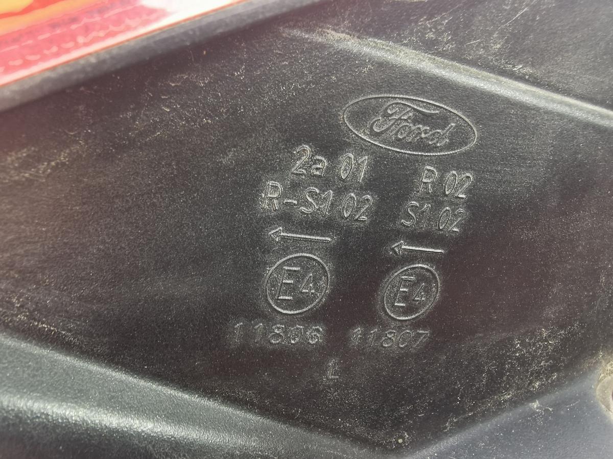 Ford Focus DA3 Rückleuchte Schlussleuchte Rücklicht hinten links 5 Türer TEXT