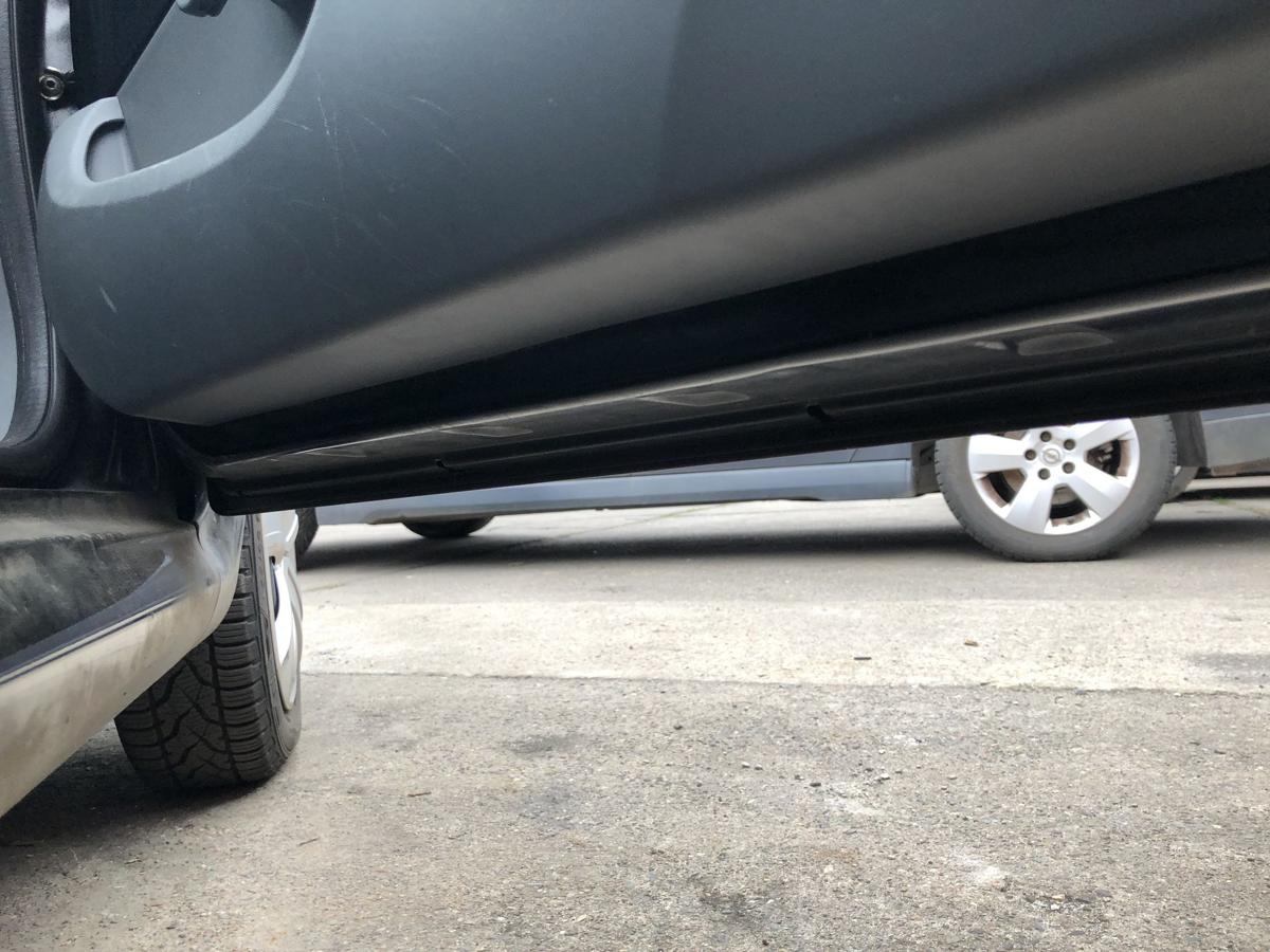 Citroen C1 Typ P T&uuml;r vorn rechts Beifahrert&uuml;r im Rohbau 3 trg EXY Onyx schwarz