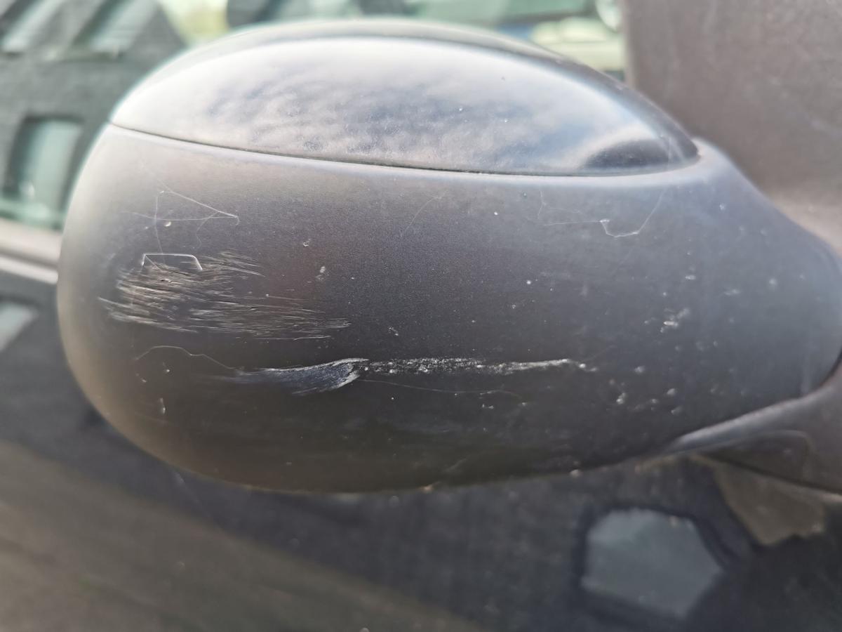 Peugeot 206+ 2M Aussenspiegel Rückspiegel Spiegel rechts manuell KTV Perla Nera