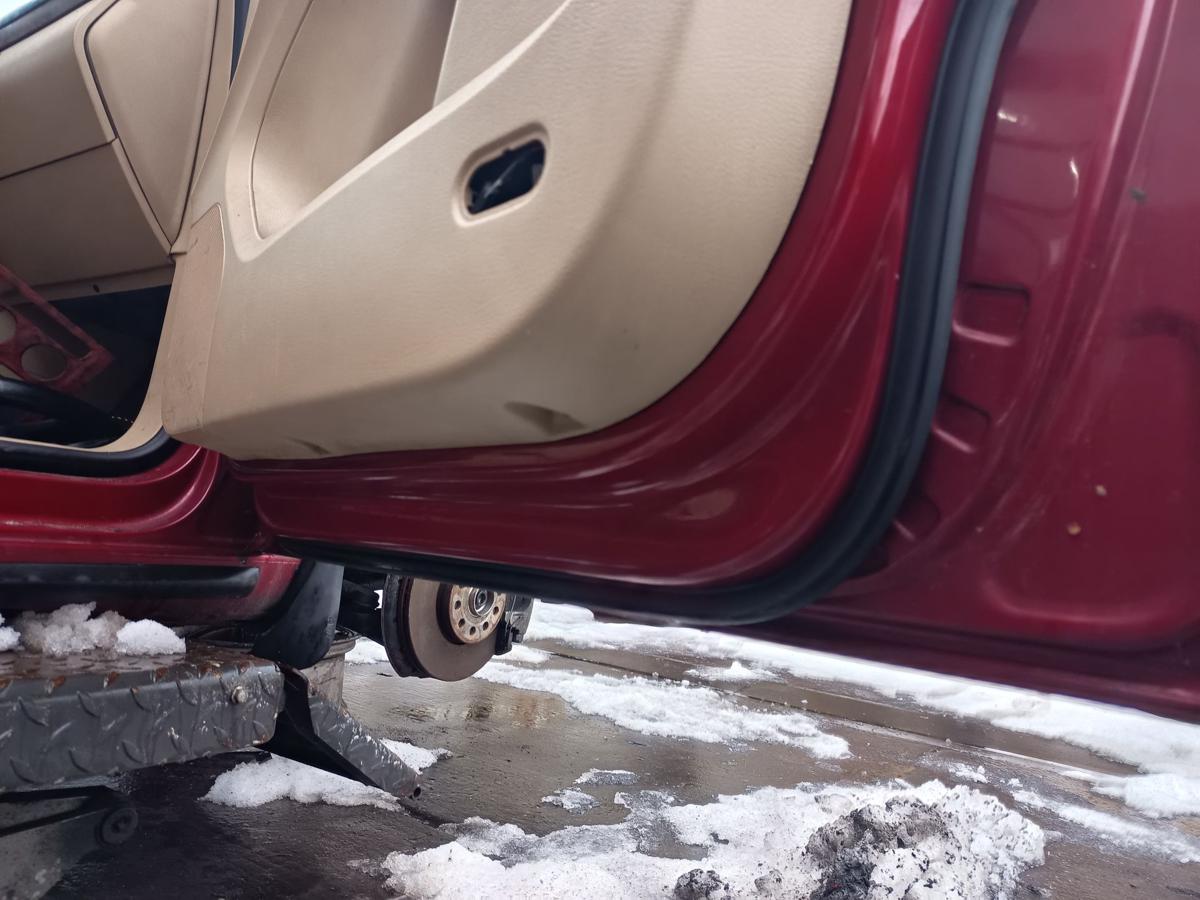 VW Touran 1T original T&uuml;r vorn rechts Beifahrer A3W Red Spice Bj 2004