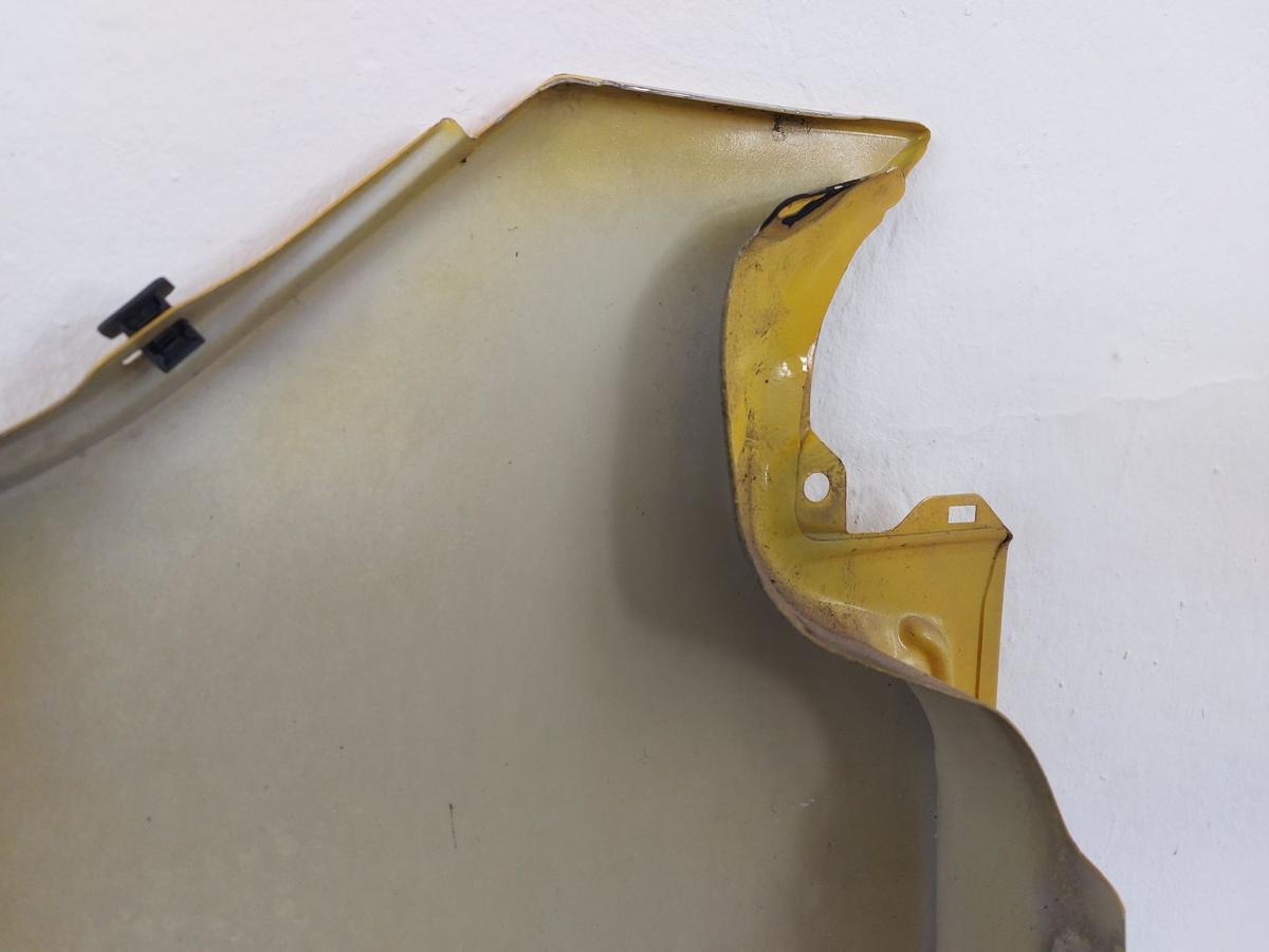 VW T5 7H Transporter Kotfl&uuml;gel vorn rechts Beifahreseite Postgelb Dellen