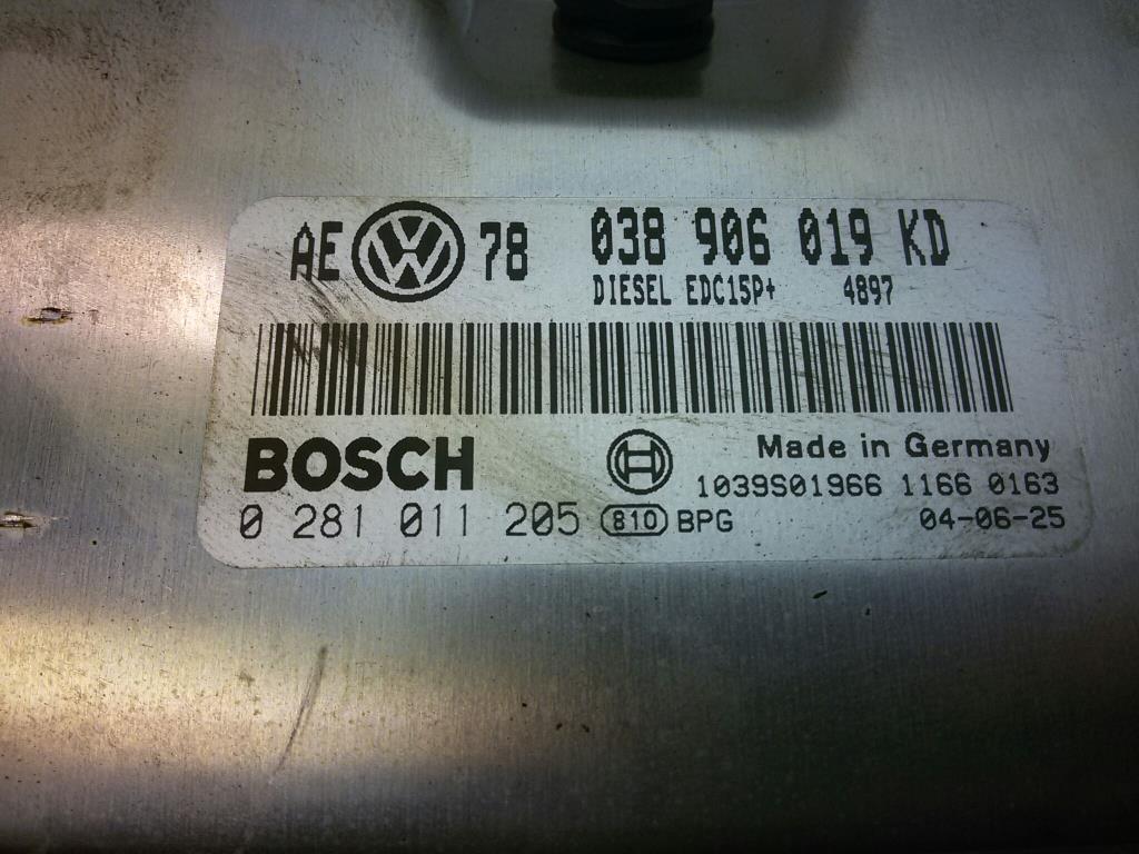 VW Passat 3BG 1,9TDI 96KW Bj.2004 original Steuergerät Motor 038906019KD