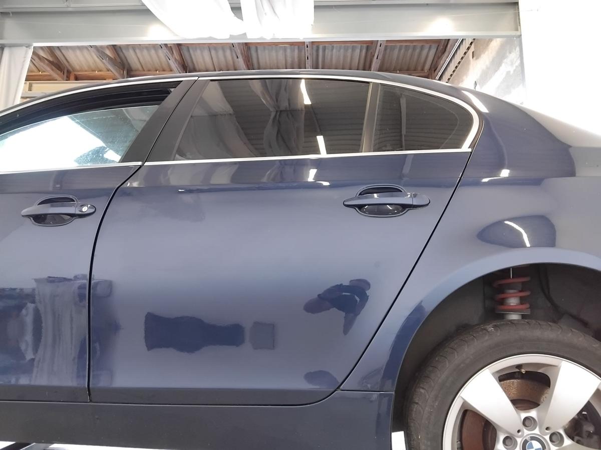 BMW 5er E60 Limousine T&uuml;r hinten links mysticblaumetallic 4-t&uuml;rig BJ2003