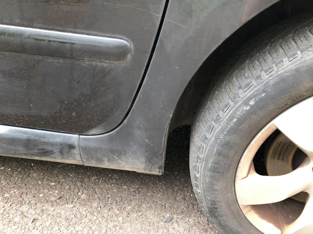Peugeot 307 SW 3E 3H Kotfl&uuml;gel vorn rechts Seitenwand EXL Noir Obsidien Nacre