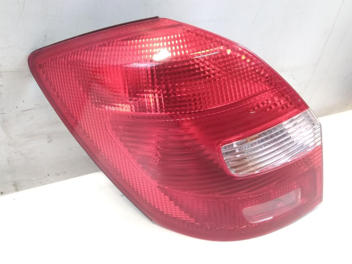 Skoda Fabia 2 5J original R&uuml;ckleuchte Heckleuchte links Kombi & Flie&szlig;heck BJ2009