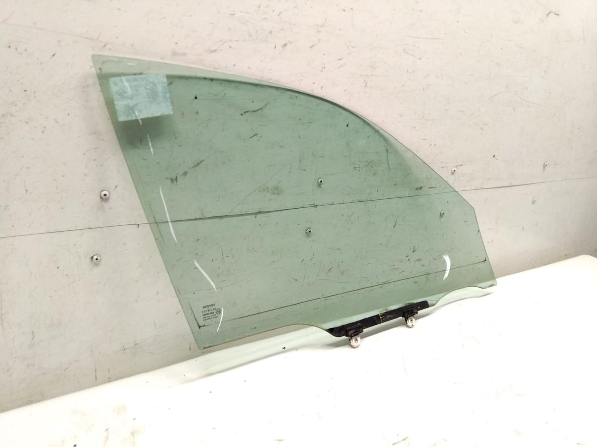 Toyota Avensis T22 original T&uuml;rscheibe vorn links gr&uuml;ncolor BJ2002