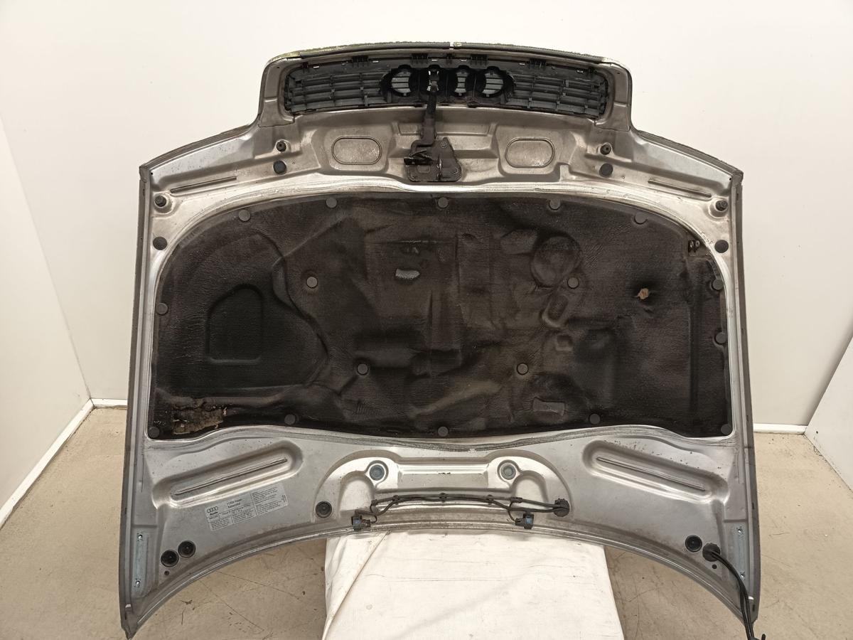 Audi A4 B5 Limo orig Motorhaube Deckel vorn LY7W Lichtsilber Metallic Bj 2000