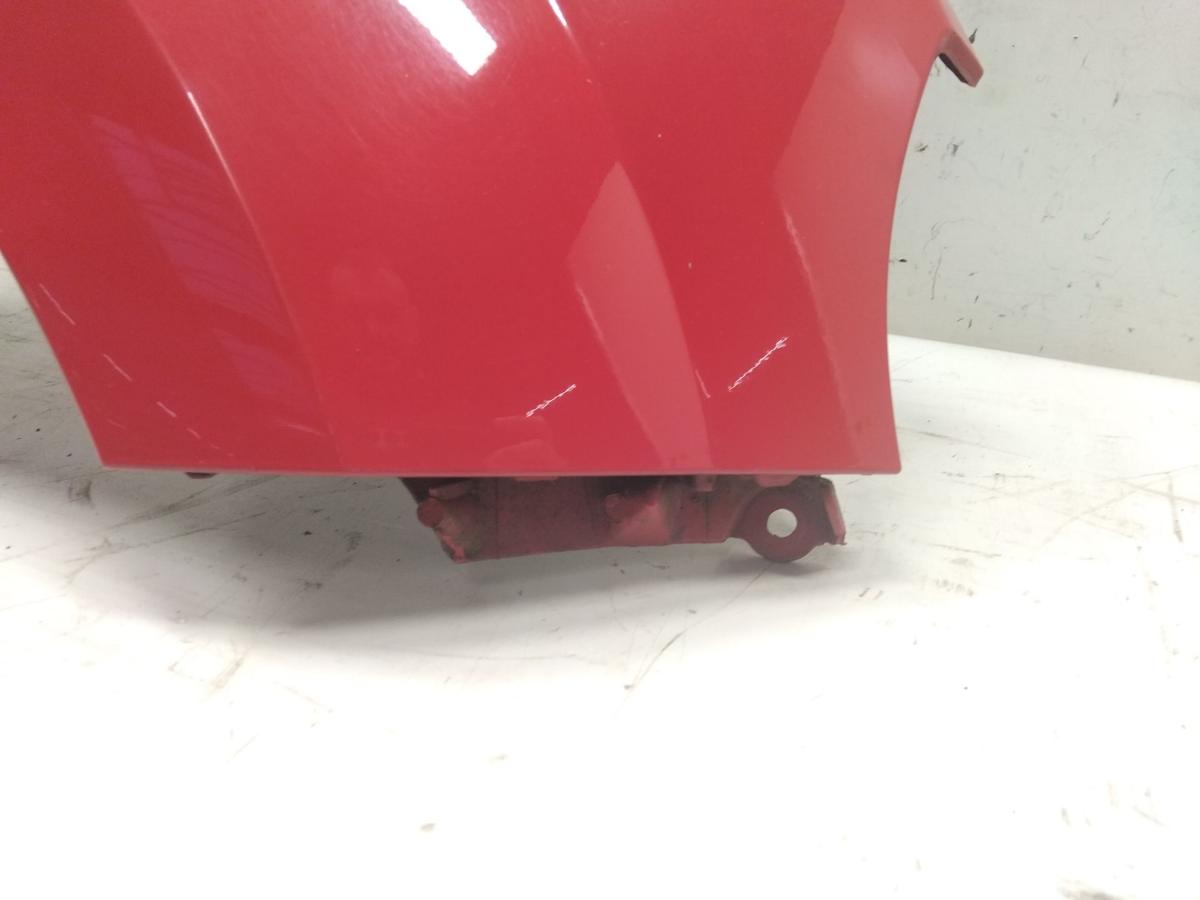 Renault Twingo 2 original Kotfl&uuml;gel vorn rechts rot uni BJ2012