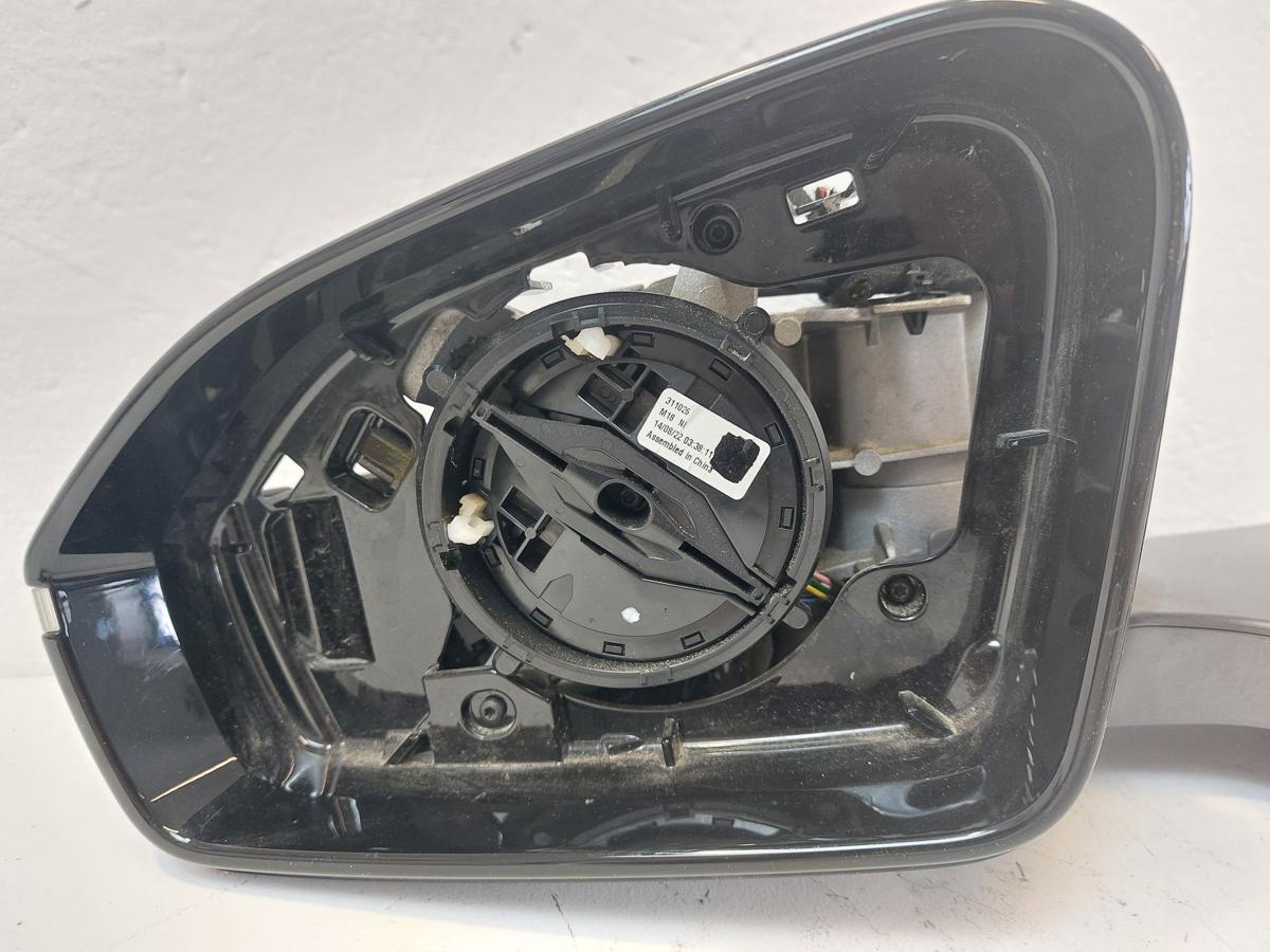 NIO ET7 Elektro Außenspiegel links Seitenspiegel Beschädigt Text lesen Spiegel
