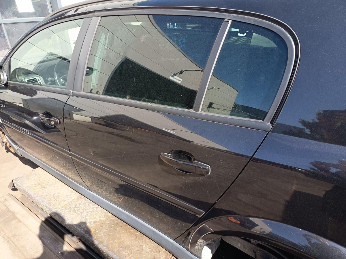 Opel Signum original T&uuml;r hinten links Z20R Saphirschwarz Baujahr 2005