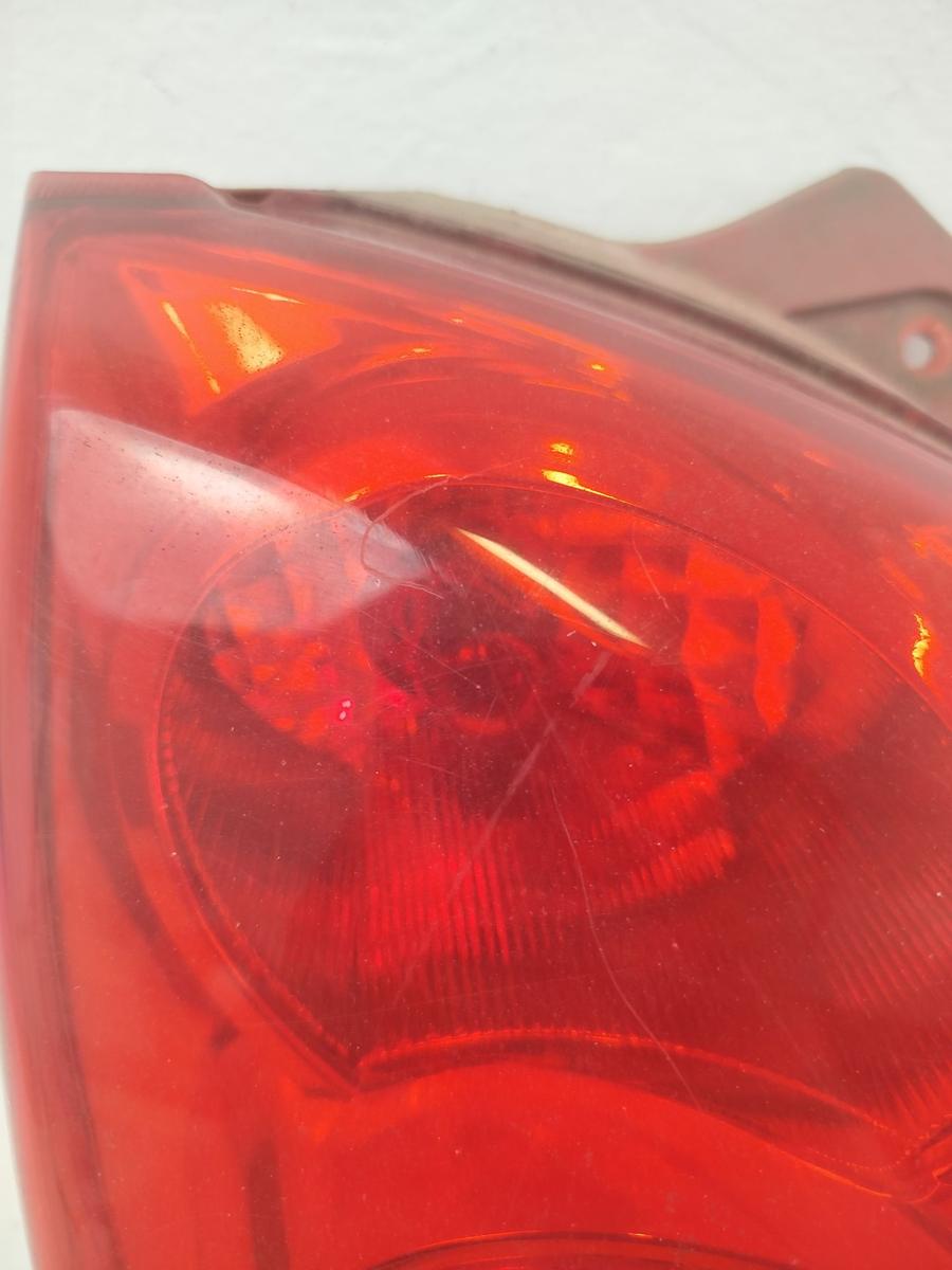 Suzuki Alto GF R&uuml;ckleuchte links R&uuml;cklicht Heckleuchte Schlusslicht OEM