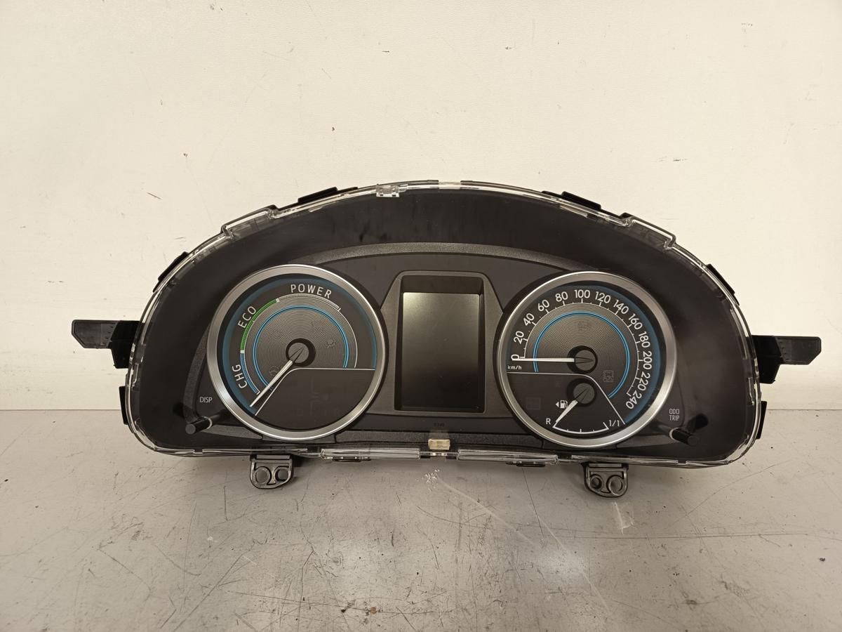 Toyota Auris E18 original Kombiinstrument Tacho Hybrid 838000ZW30 Bj 2013