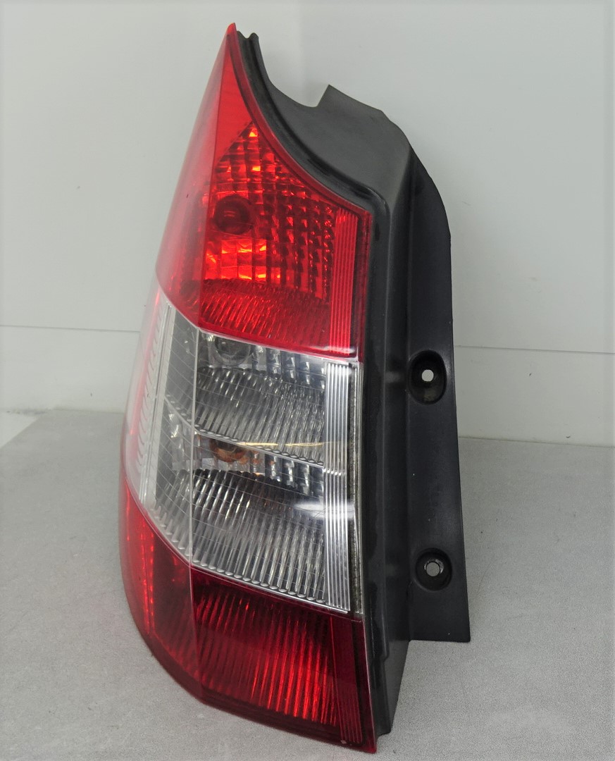 Renault Scenic Rückleuchte Rücklicht links 8200493374 Bj2006