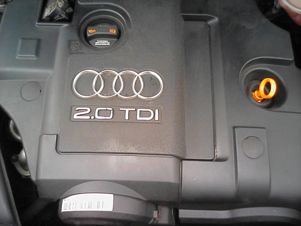 Audi A4 8E B7 BJ 2007 gebrauchtes Getriebe Schaltgetriebe HCF 2.0TDI 103KW