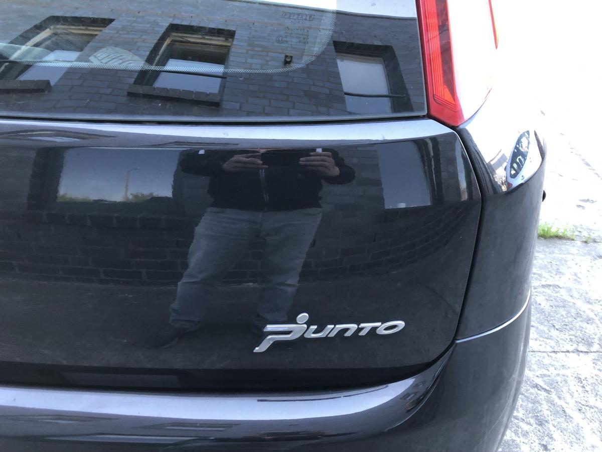 Fiat Grande Punto 199 Heckklappe Heckscheibe 5t&uuml;rer Rohbau 891 Nero Provocatore