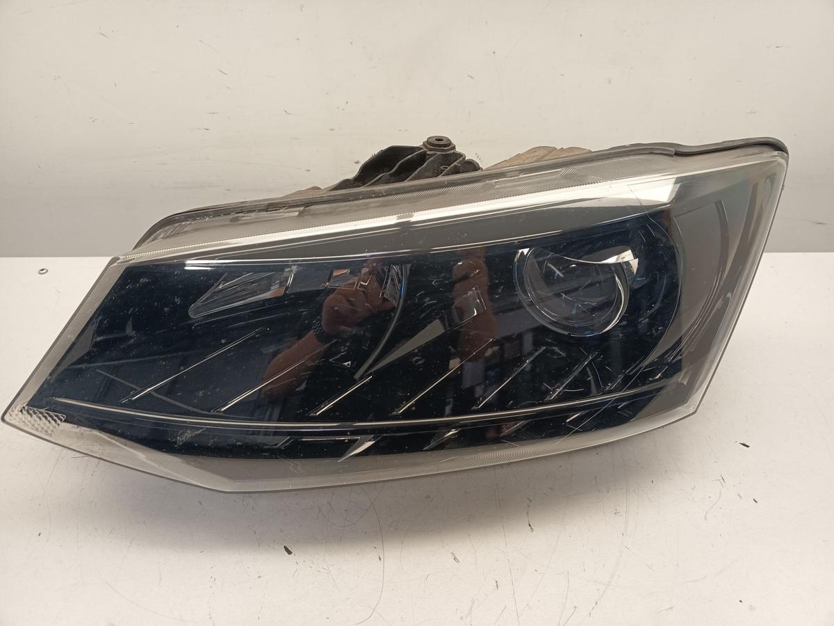 Skoda Fabia III NJ original Hauptscheinwerfer links Halogen Frontlicht Bj 2015