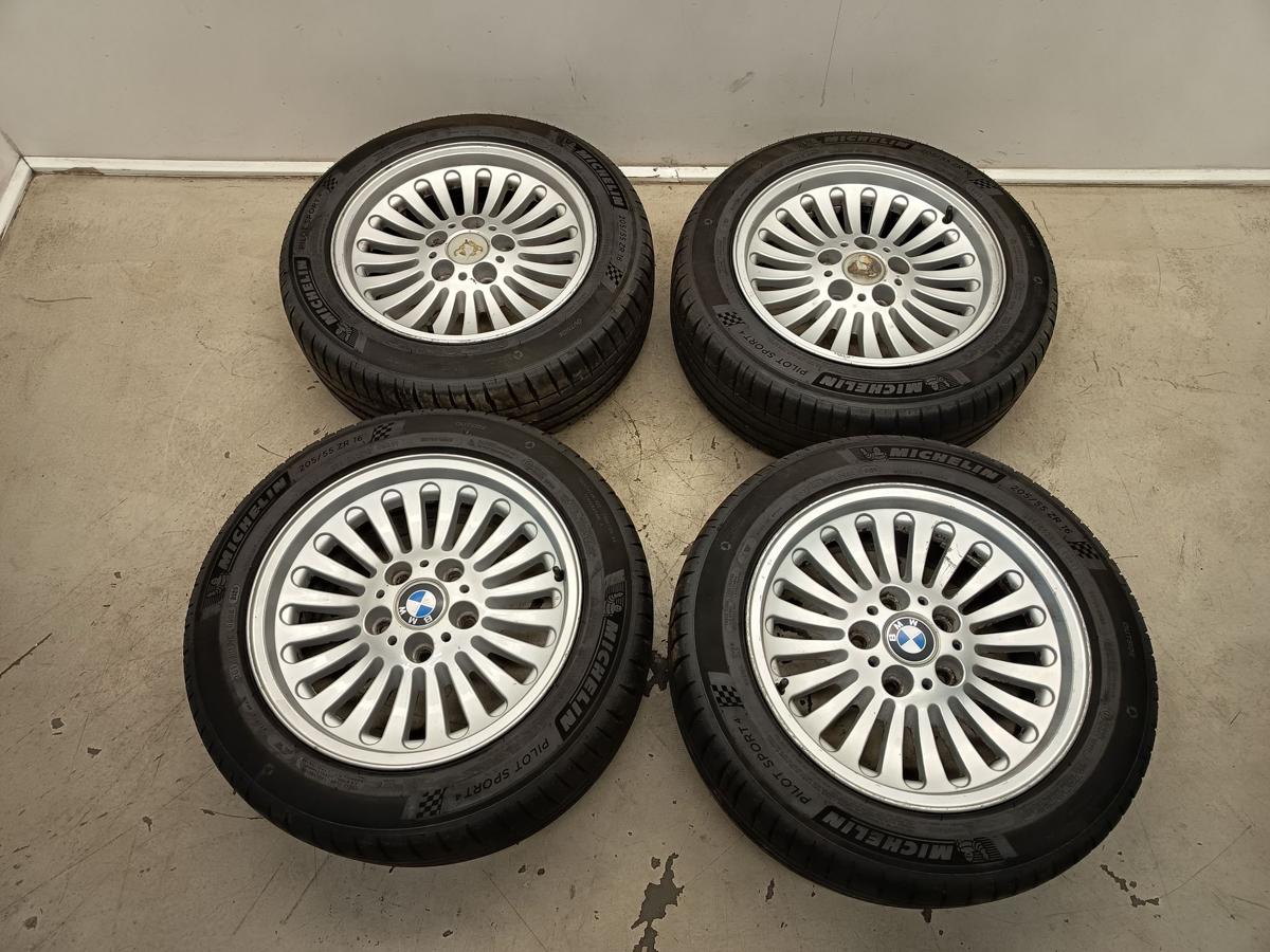 BMW E39 original Alufelgensatz 7x16 ET20 mit Sommerreifen DOT 0125
