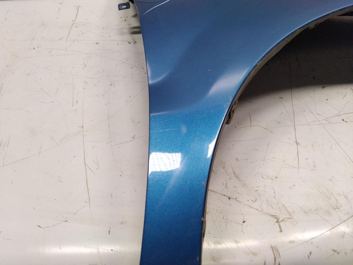 Nissan Almera Tino original Kotfl&uuml;gel vorn links Z01 Lazuli Blue Metallic BJ2001