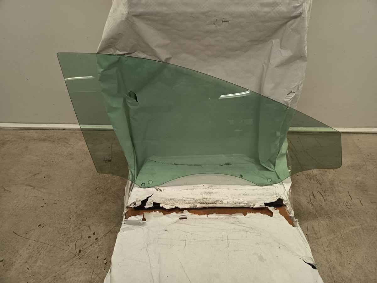 Seat Leon 5F Bj 2015 orig T&uuml;rscheibe vorne rechts Seitenscheibe Beifahrerseite