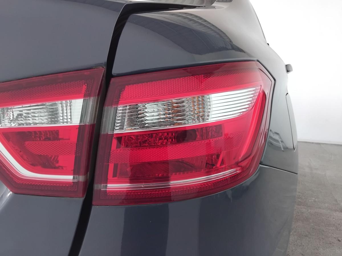 Lada Vesta GF Limousine orig R&uuml;ckleuchte Heckleuchte rechts au&szlig;en 4-t&uuml;rig BJ2019