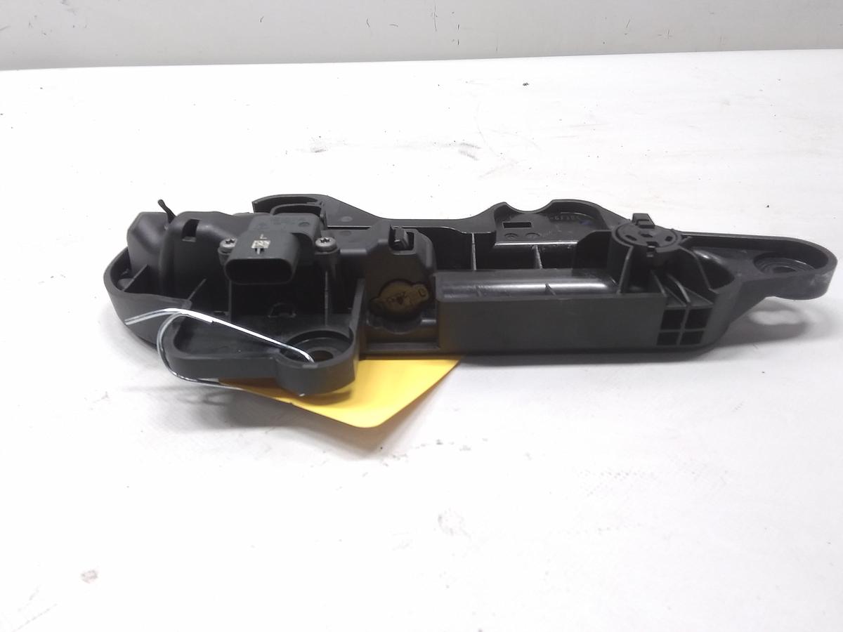 Tesla Model Y original T&uuml;rgriff links 1528114-00-D